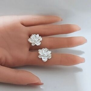 Pearl Flower Earrings Post Style